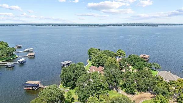 $1,875,000 | 636 Turner Drive, Trinidad, TX 75163