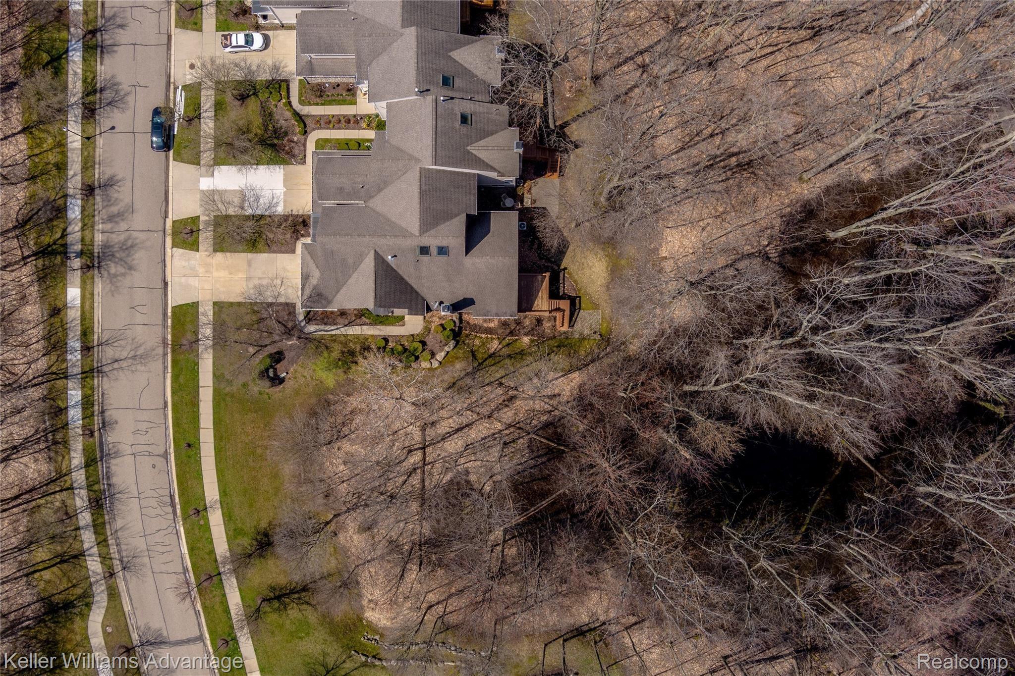 49698 Timber Trail Novi, MI 48374 - Photo 4 of 44 49698 Timber Tr-1-8.jpg