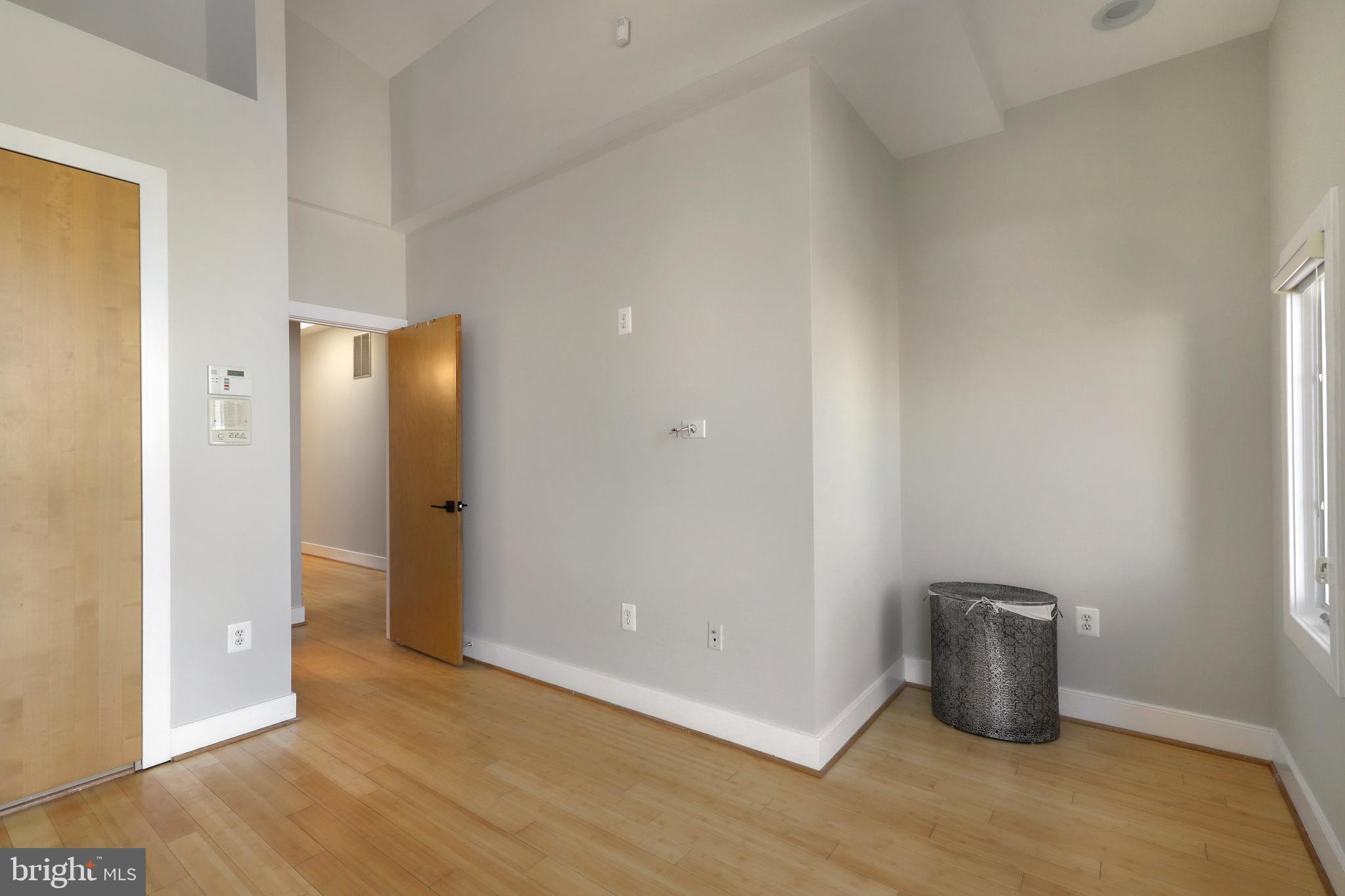 225 R Street Northeast, Unit B Washington, DC 20002 - Photo 15 of 26