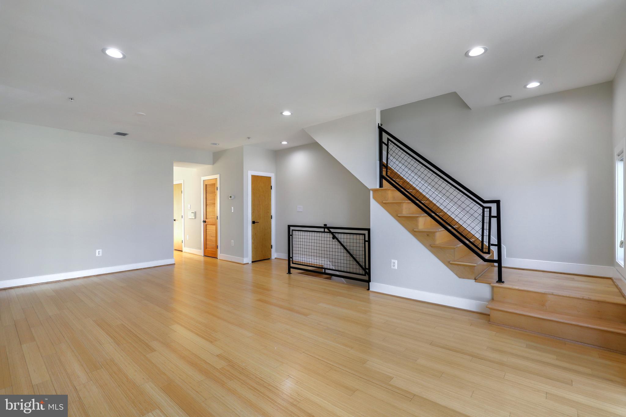 225 R Street Northeast, Unit B Washington, DC 20002 - Photo 3 of 26