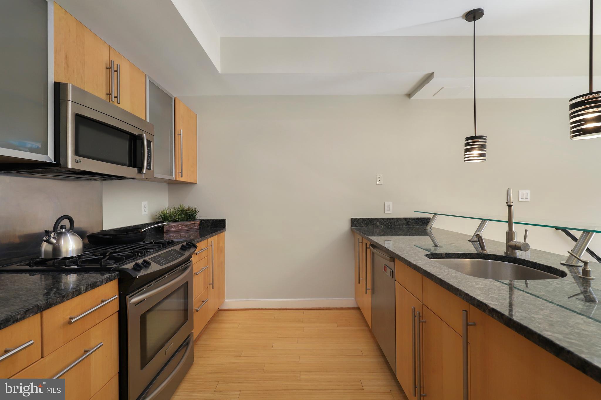 225 R Street Northeast, Unit B Washington, DC 20002 - Photo 5 of 26