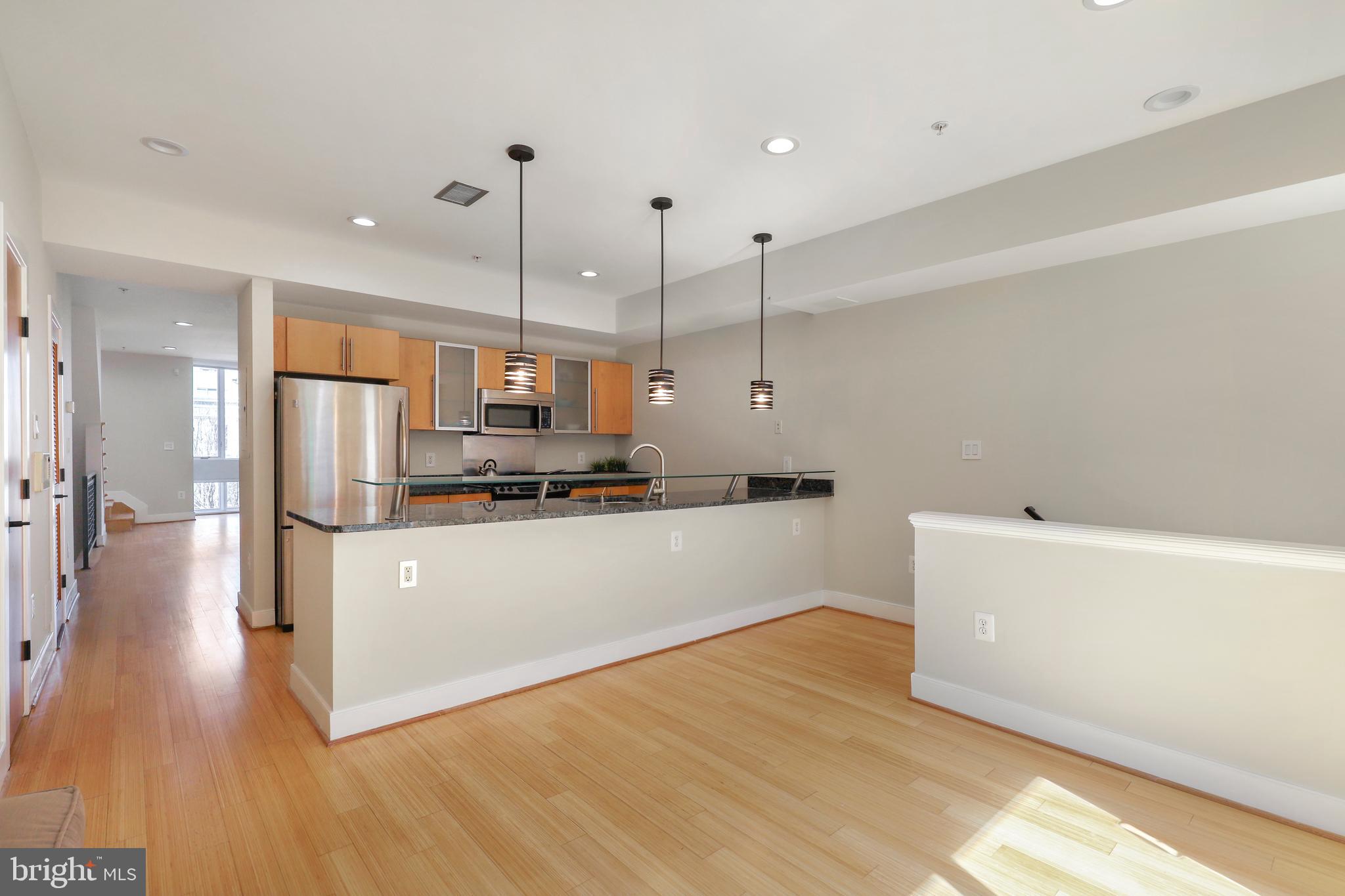 225 R Street Northeast, Unit B Washington, DC 20002 - Photo 10 of 26