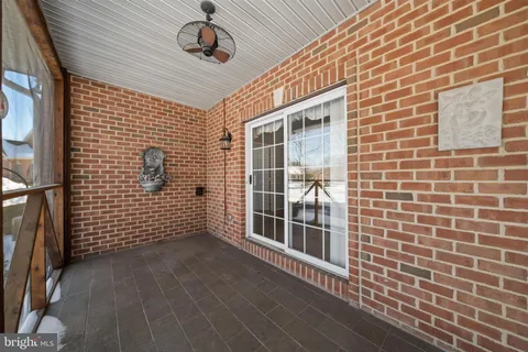 $587,500 | 26 LYNTHWAITE Farm Lane, Wilmington, DE 19803