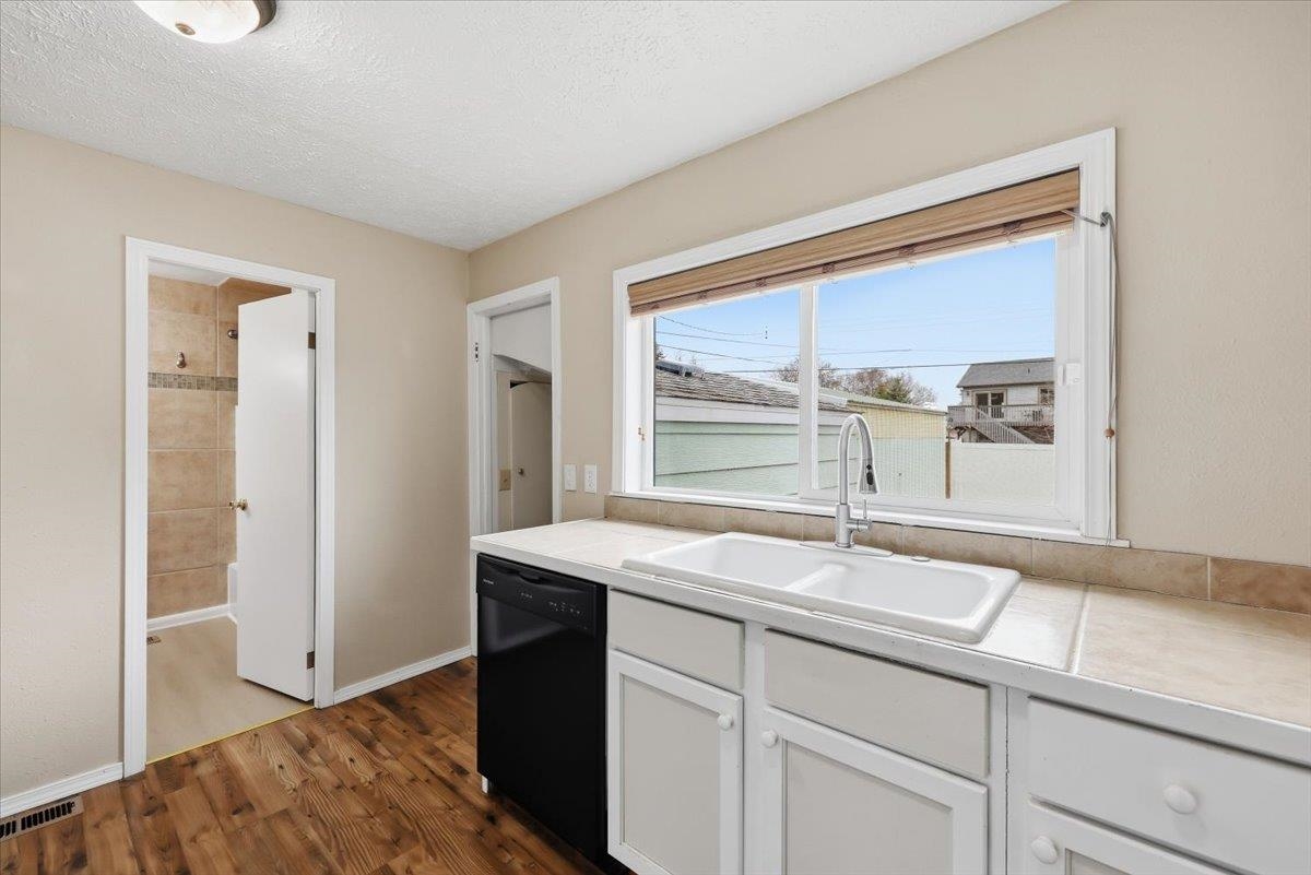 3623 East 28th Avenue Spokane, WA 99223 - Photo 13 of 29