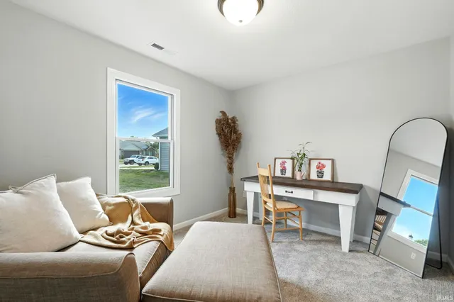 $345,000 | 1136 Herdsman Boulevard, Huntertown, IN 46748