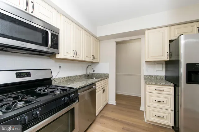 $229,000 | 222 Echelon Road, Voorhees, NJ 08043