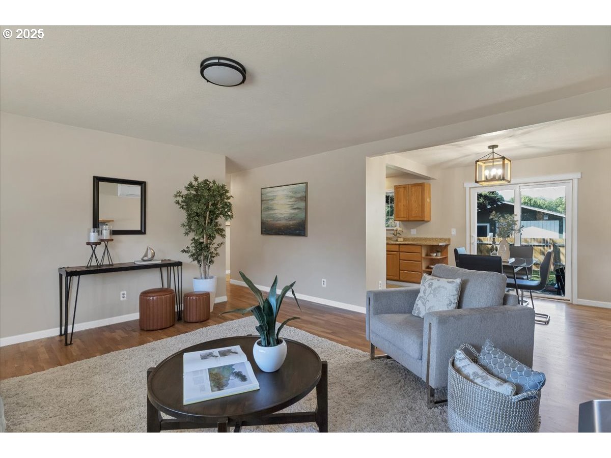 224 South 24th Street Philomath, OR 97370 - Photo 13 of 46 a living room with furniture and a potted plant
