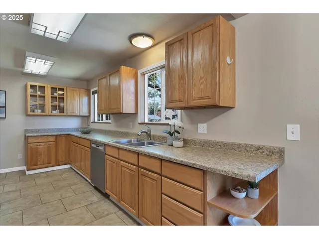 $409,000 | 224 South 24th Street, Philomath, OR 97370