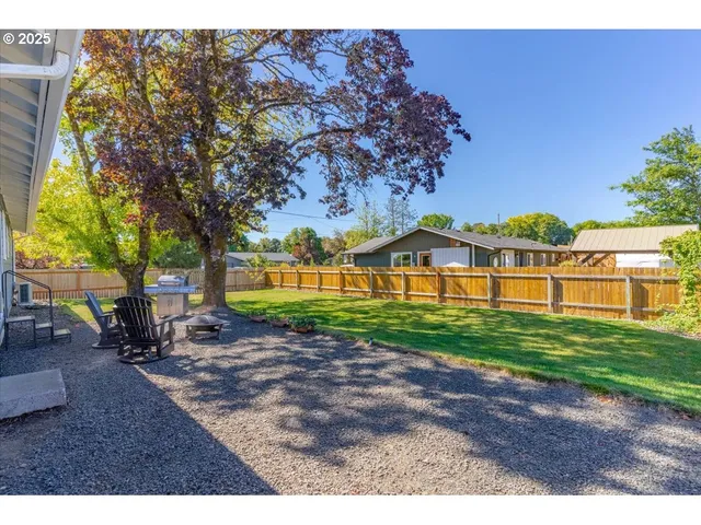 $409,000 | 224 South 24th Street, Philomath, OR 97370