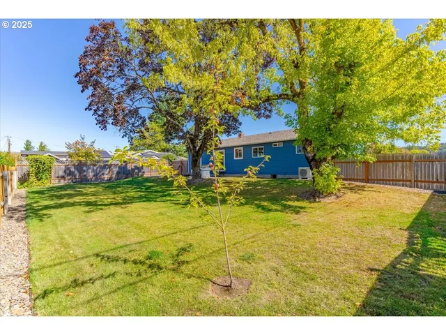 $409,000 | 224 South 24th Street, Philomath, OR 97370