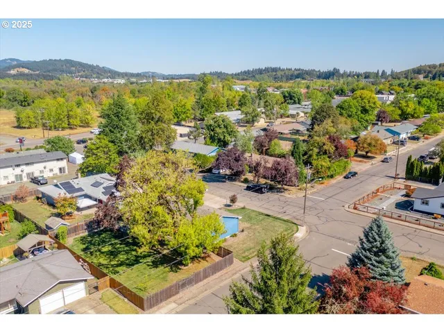 $409,000 | 224 South 24th Street, Philomath, OR 97370