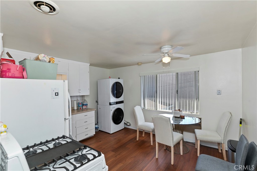 114 Juniper Street Brea, CA 92821 - Photo 11 of 64