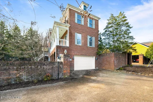 $749,900 | 145 Hope Lane, La Follette, TN 37766