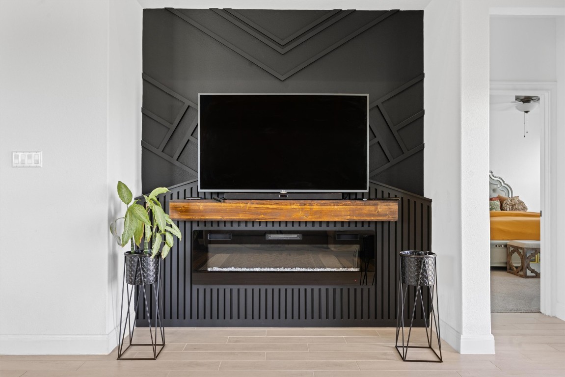 400 Turnbuckle Bend Leander, TX 78641 - Photo 16 of 40 a close view of fireplace