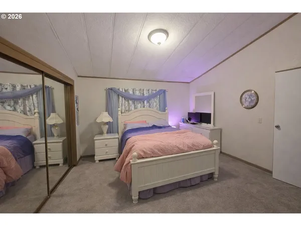 $60,000 | 17442 Northeast Glisan Street, Unit 2, Portland, OR 97230