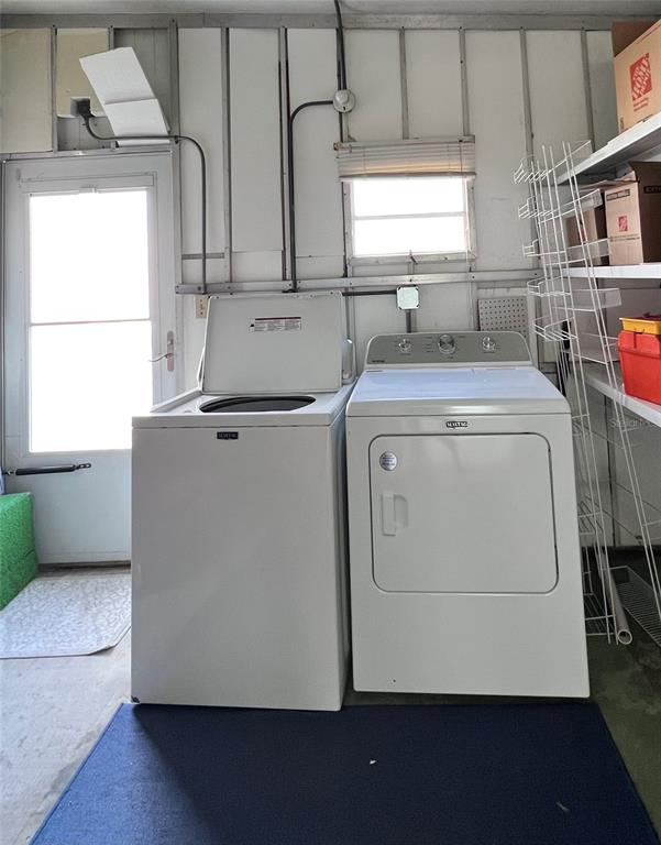 1100 South Belcher Road, Unit 772 Largo, FL 33771 - Photo 45 of 84 a utility room with dryer and washer