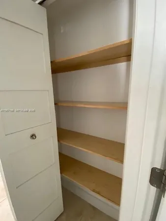 $4,050 | 55 Merrick Way, Unit 552, Coral Gables, FL 33134