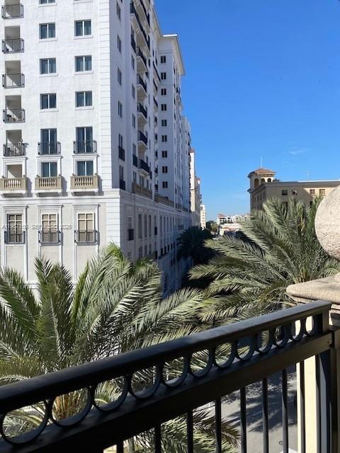 55 Merrick Way, Unit 552 Coral Gables, FL 33134 - Photo 6 of 24