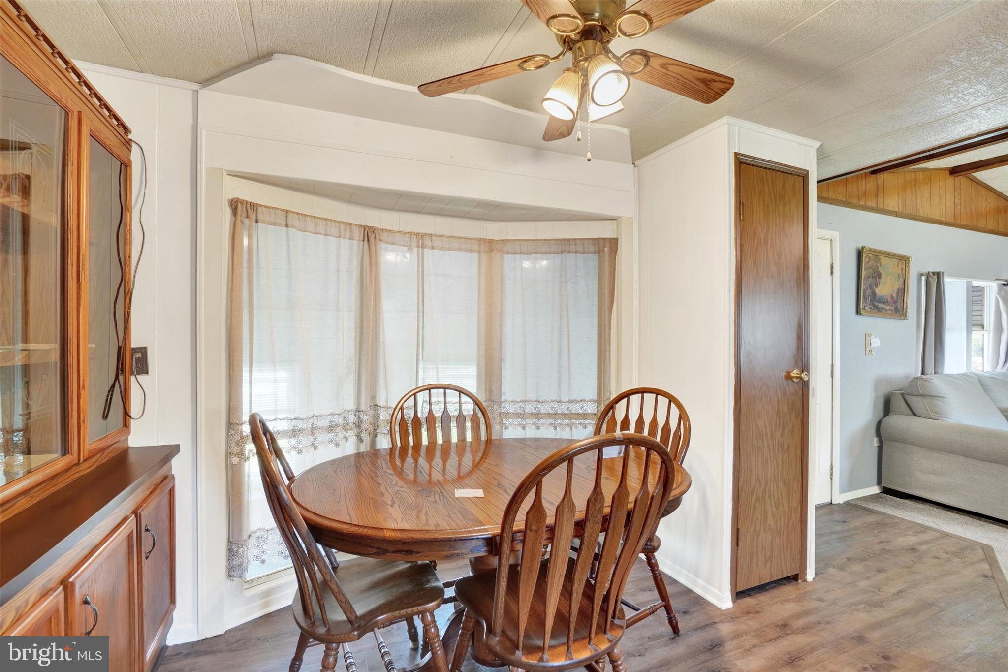 225 Country Ridge Drive York, PA 17408 - Photo 12 of 27