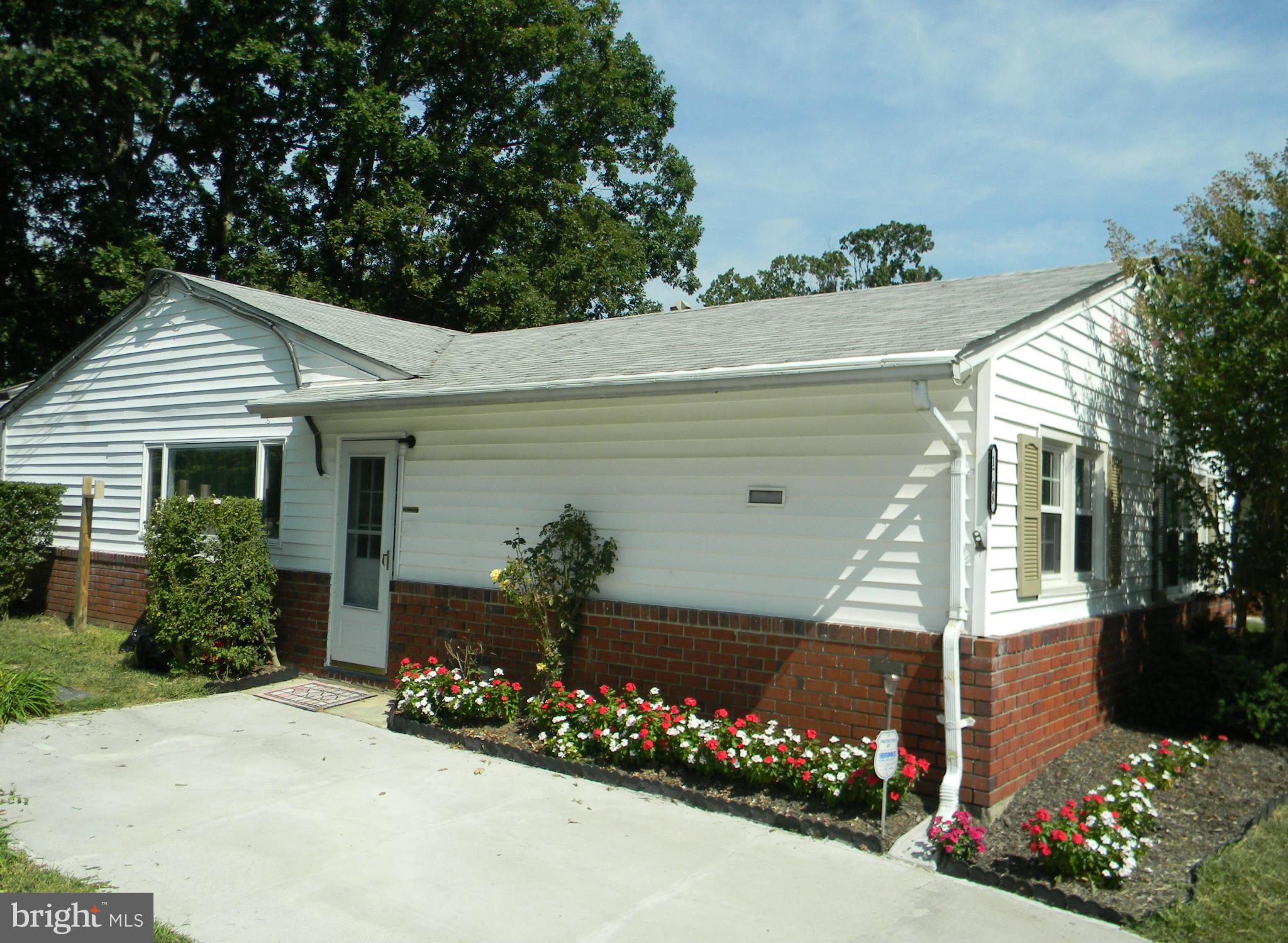 1708 Chesterton Road Baltimore, MD 21244 - Photo 1 of 17 Exterior (Front)