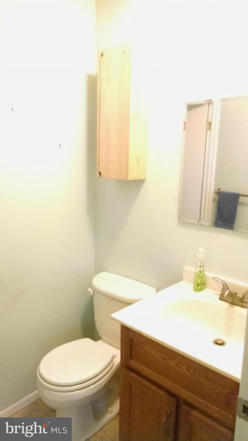 1708 Chesterton Road Baltimore, MD 21244 - Photo 12 of 17 Bath