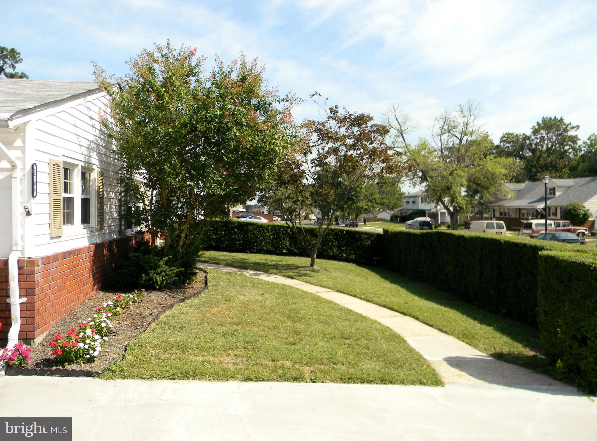1708 Chesterton Road Baltimore, MD 21244 - Photo 3 of 17 Exterior (General)