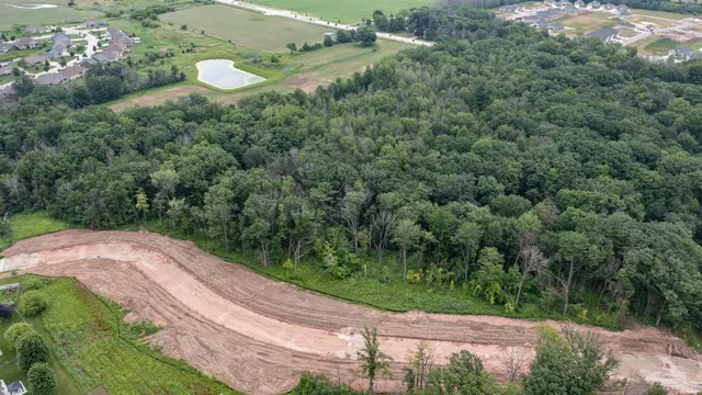 $149,900 | 3203 Eclipse Drive, Unit 95, Green Bay, WI 54311