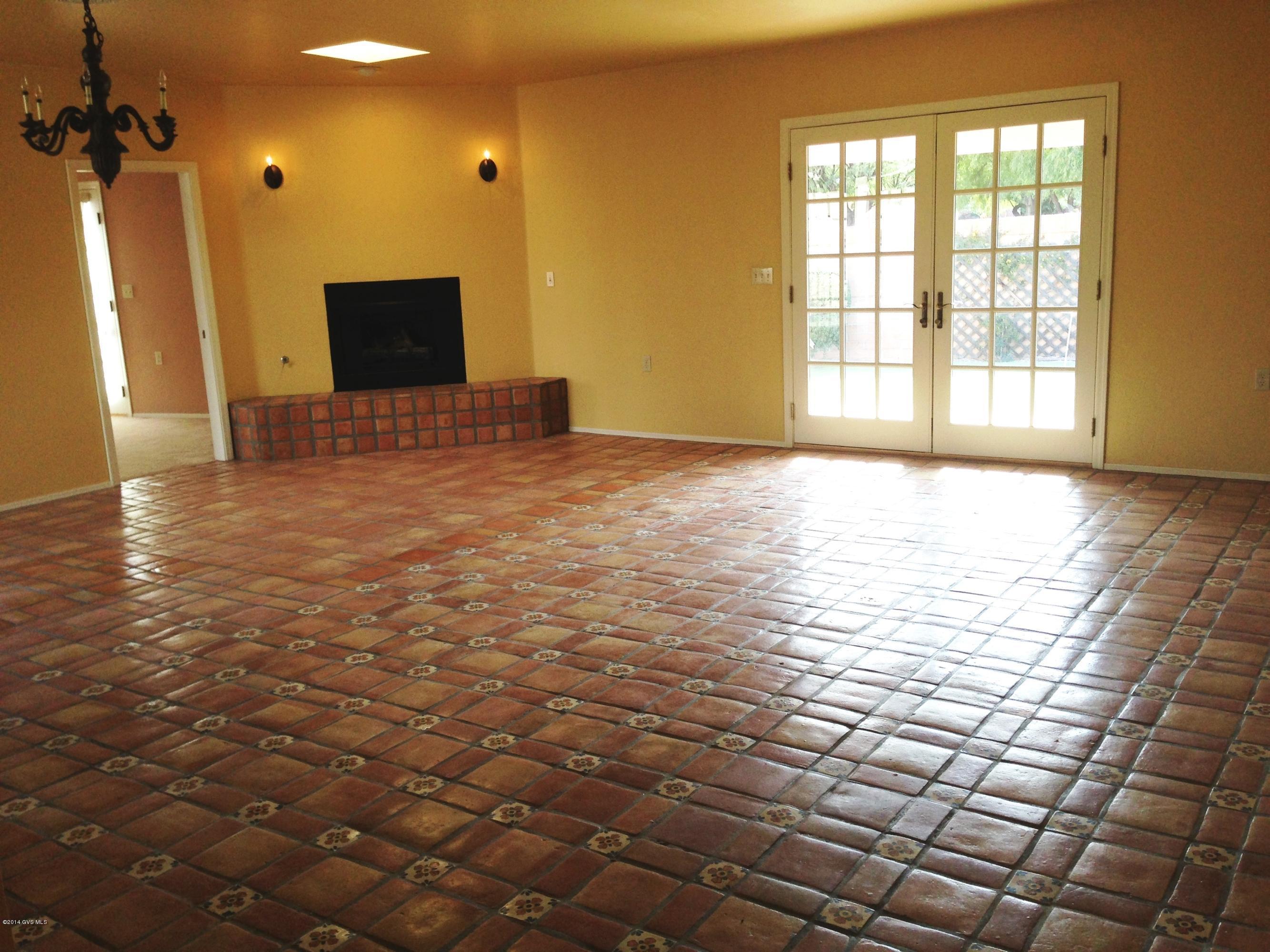 931 West Rio Hondo Green Valley, AZ 85614 - Photo 7 of 38