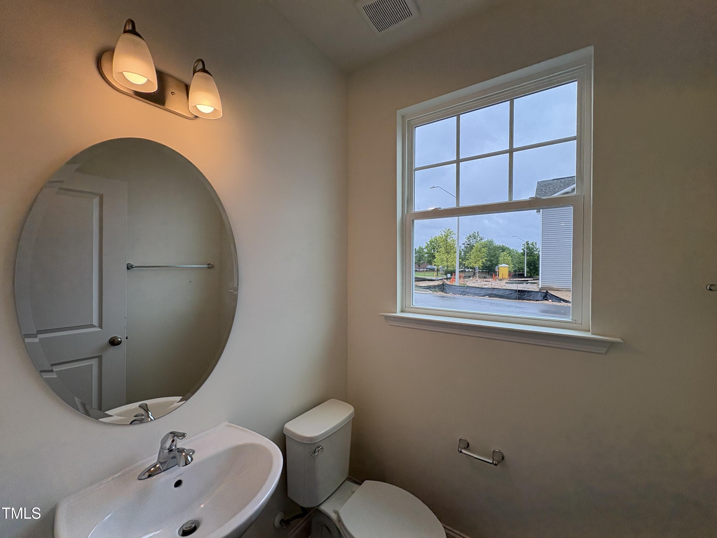 6451 Granite Quarry Drive Raleigh, NC 27610 - Photo 8 of 20 IMG_8122