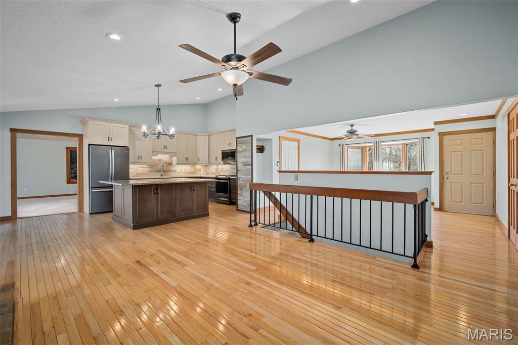 1863 Smizer Mill Road Fenton, MO 63026 - Photo 12 of 59