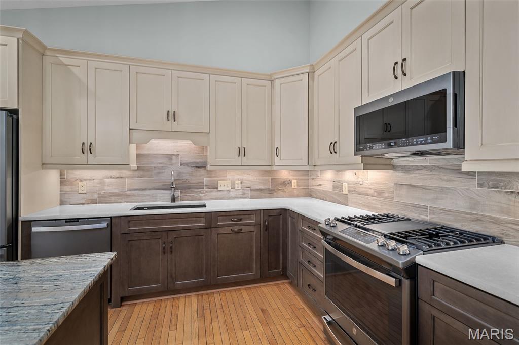 1863 Smizer Mill Road Fenton, MO 63026 - Photo 16 of 59