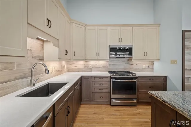 $425,000 | 1863 Smizer Mill Road, Fenton, MO 63026