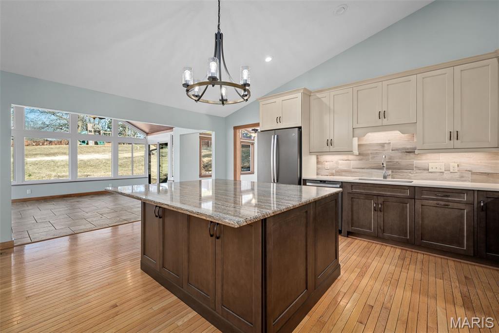 1863 Smizer Mill Road Fenton, MO 63026 - Photo 19 of 59