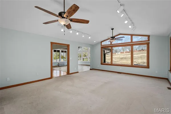 $458,500 | 1863 Smizer Mill Road, Fenton, MO 63026
