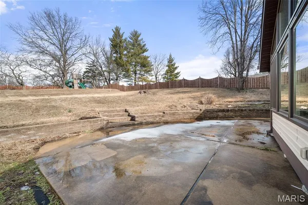 $458,500 | 1863 Smizer Mill Road, Fenton, MO 63026