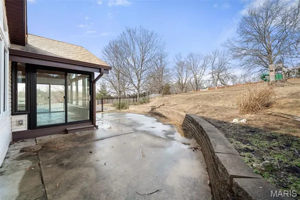 $458,500 | 1863 Smizer Mill Road, Fenton, MO 63026