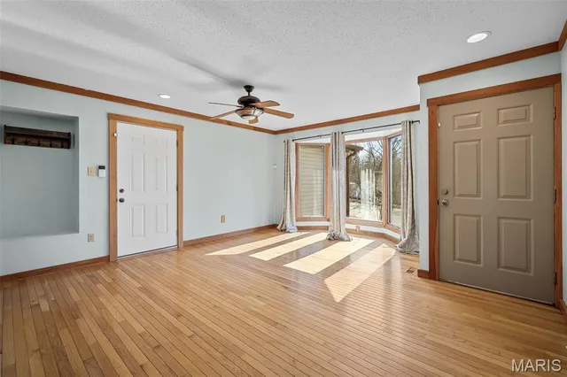 $425,000 | 1863 Smizer Mill Road, Fenton, MO 63026