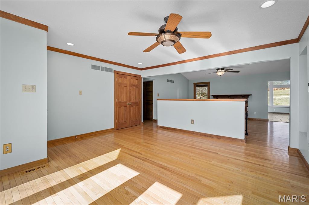 1863 Smizer Mill Road Fenton, MO 63026 - Photo 8 of 59