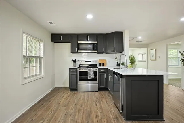 $145,900 | 10709 East 13 Street South, Independence, MO 64052