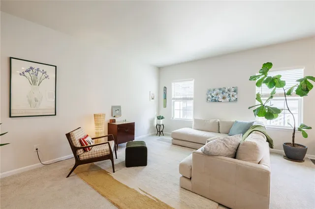 $325,000 | 23 Keuka Lane, Canandaigua City, NY 14424