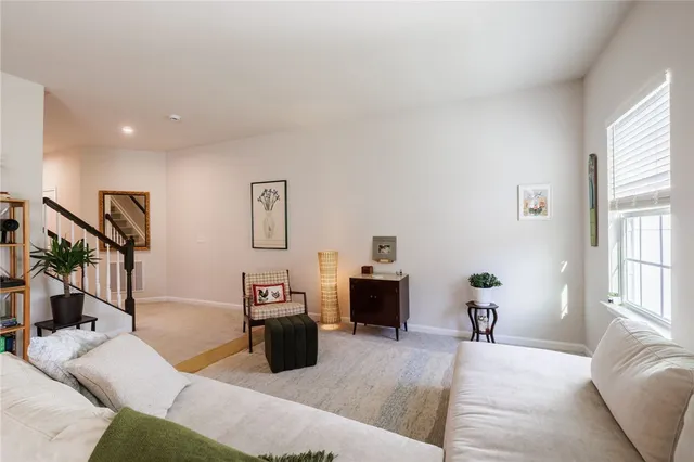 $325,000 | 23 Keuka Lane, Canandaigua City, NY 14424