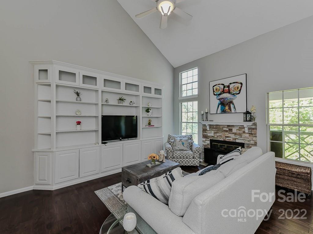 20109 Henderson Road Cornelius, NC 28031 - Photo 20 of 28 Gallery Image 20