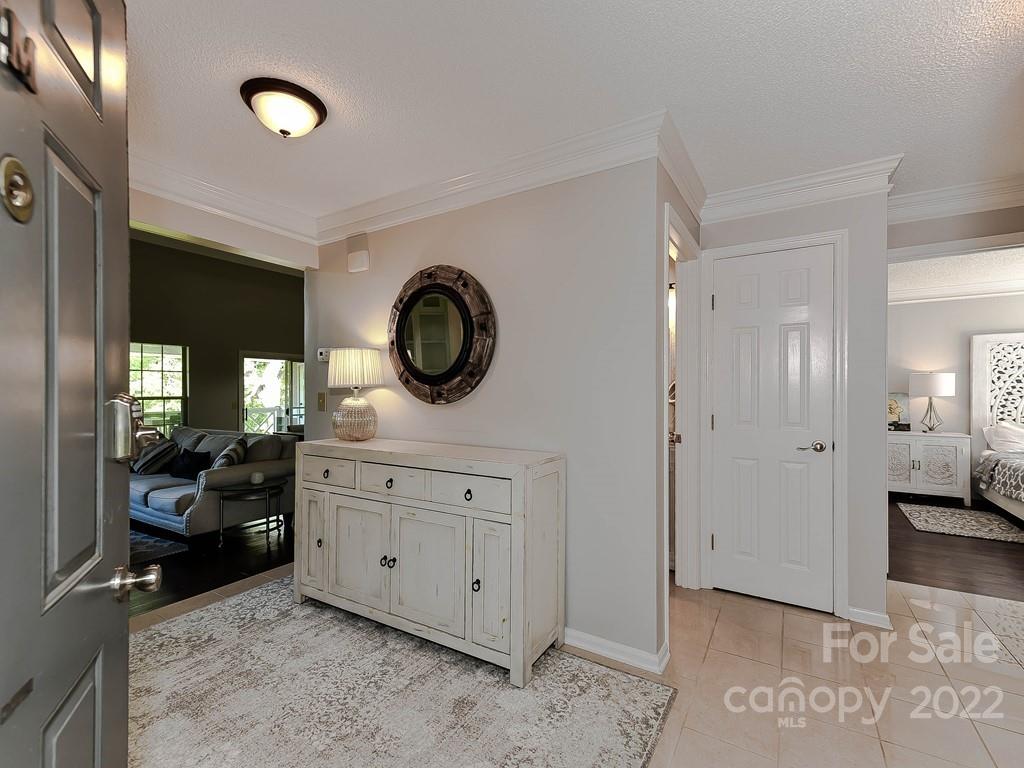 20109 Henderson Road Cornelius, NC 28031 - Photo 6 of 28 Gallery Image 6