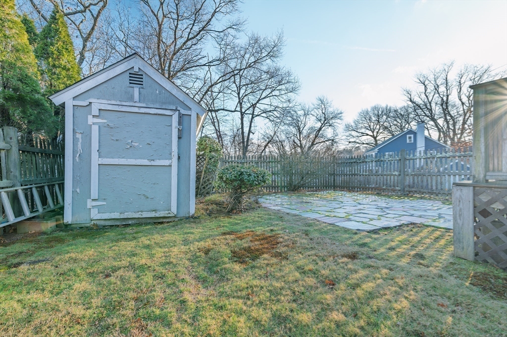 37 Morey Road Boston, MA 02132 - Photo 23 of 26