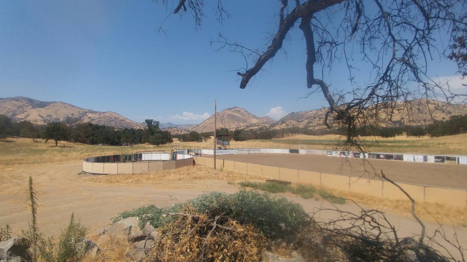 32164 Indian Guide Road Squaw Valley, CA 93675 - Photo 8 of 18 Gallery Image 8