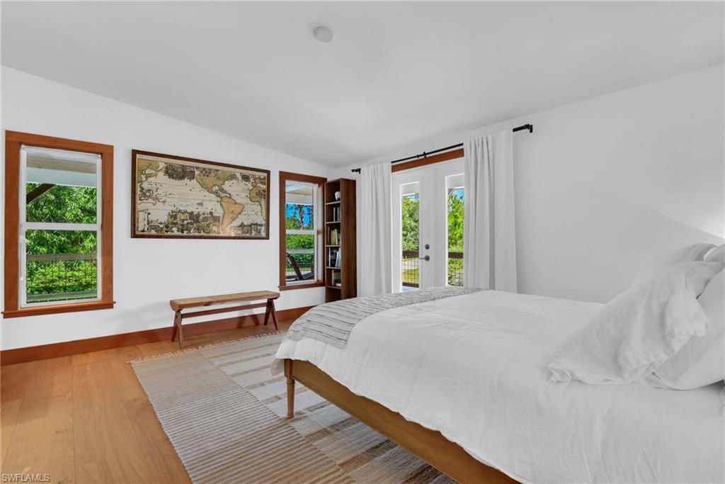 828 Sanctuary Road Naples, FL 34120 - Photo 18 of 50