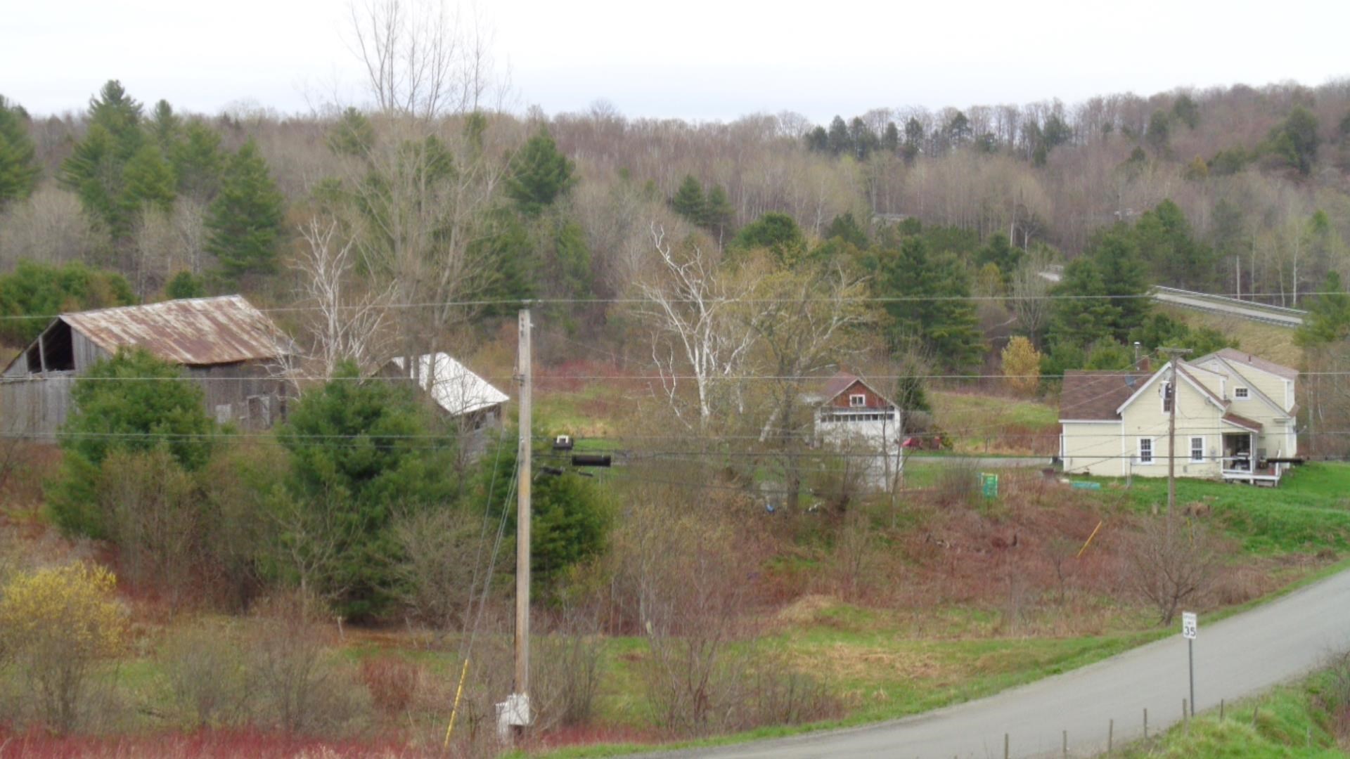 1044 Crossover Road Brookfield, VT 05036 - Photo 3 of 20