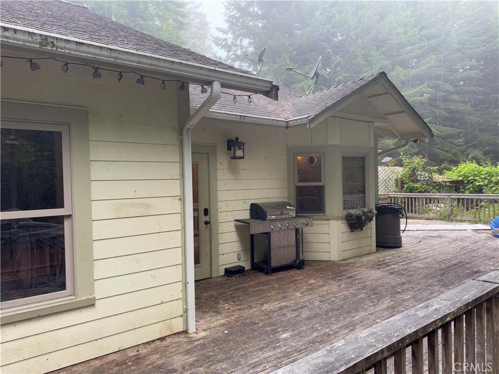 5595 Cummings Road Eureka, CA 95503 - Photo 7 of 12