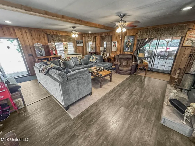 $299,000 | 7 Jordan Road, Natchez, MS 39120