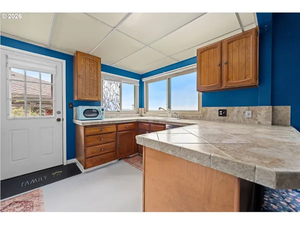 $728,983 | 404 Chinook Street, Astoria, OR 97103